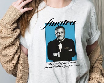 Frank Sinatra 80's T-Shirt, Sinatra Shirt, Frank Sinatra 1986 Shirt, Hailey Baldwin Frank Sinatra shirt