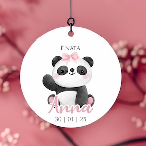 Tag Nascita Panda per bambina – Bigliettini per Bomboniere di battesimo o compleanno disponibili su cartoncino e su carta adesiva