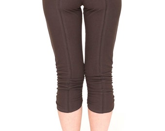 Ruched capri cheap leggings