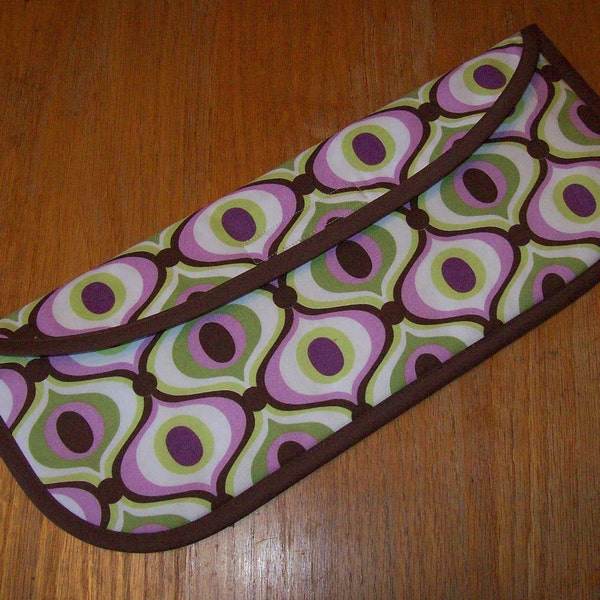 Curling Iron Case / Flat Iron Cover for Travel or the Gym (Insulated) - Michael Miller - Feeling Groovy