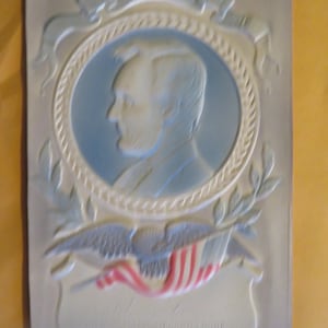 President Lincoln Remembrance Heavily Embossed Postcard / Early 1900s