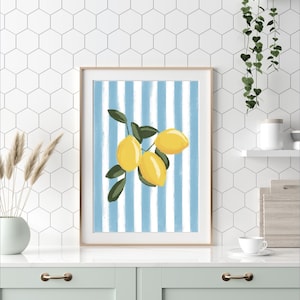 Mattes Poster Gelbe Zitrone, Gelbe Zitrone Wand Kunstdruck, Blau Gestreifte Küchen Dekoration, Helle Obst Illustration, Sommer Wohndekor, Gelbes Dekor