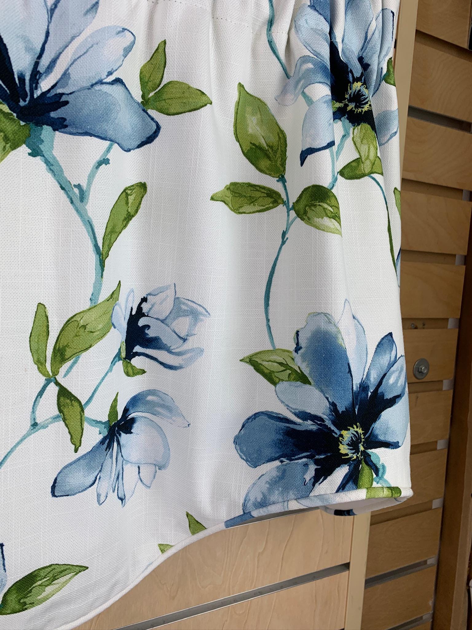 brielle scallop back zip