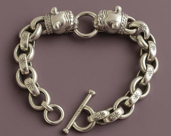 GABORATORY BRACELET With Skull Heads and Bull Dogs - Etsy