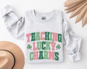 Camiseta retrô do dia de São Patrício do professor, camiseta do professor da sorte, moletom fofo do dia de São Patrício, moletom da sorte, camisa irlandesa, trevo de quatro folhas