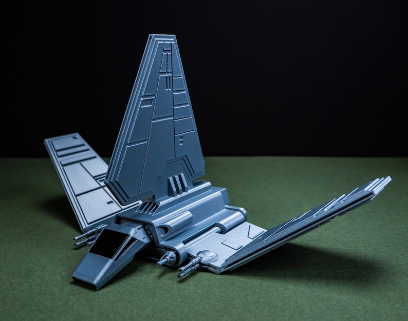 Lambda-class T-4A Shuttle | Spaceship With Moving Parts | Star Wars ...