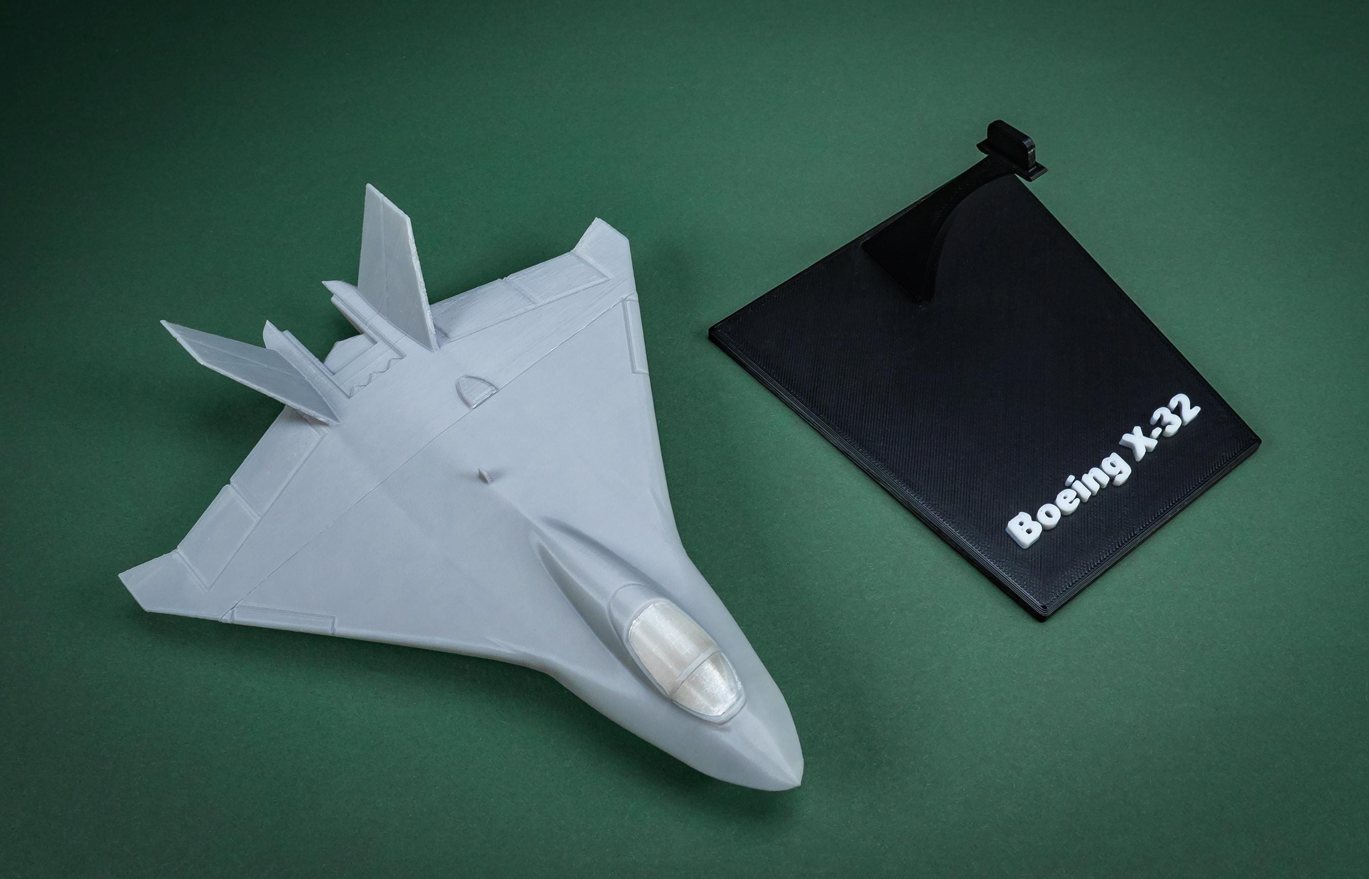 ボーイング X-32 | ステルス試験コンセプト機 | JSFプログラム