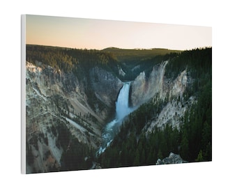 El Gran Cañón de Yellowstone al atardecer, lienzo estirado, 0,75"