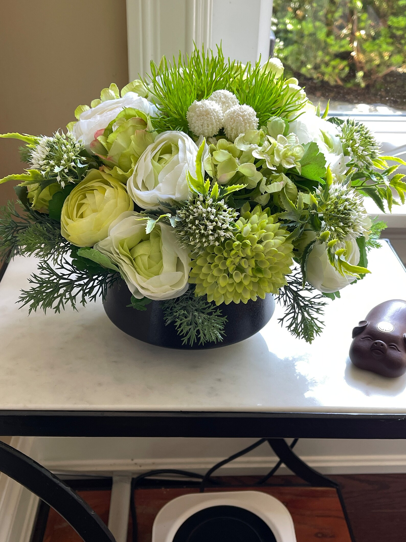 Green & White Floral Arrangement Camellia Bouquet in Black Vase Etsy — free download