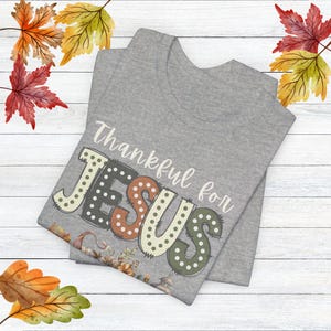 Jesus Fall Shirt, Catholic Shirt, Christian Tshirt, Spiritual Shirt, Bible Tshirt, Religious Shirt, Christian Woman Shirt Gift, Faith Shirt afbeelding 4