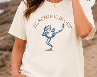 Teacher School Is Out Frog graphic T-Shirt, Student Vintage Summer Tee
