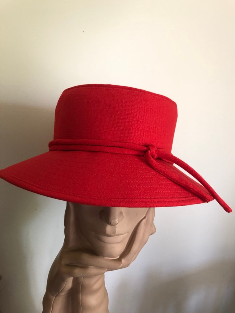 Country hat in red