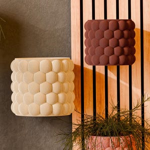 Indoor wall plant pot, Modern minimalist vertical-garden hanging wall planter, Space-saving living-wall planter, Green decor plant accessory