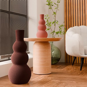 LUNA Skulpturale Vase | Verspieltes geschwungenes Design | Umweltfreundlicher 3D-Druck aus recyceltem Kunststoff | Modernes Wohndekor | Nachhaltiges Geschenk für Sie