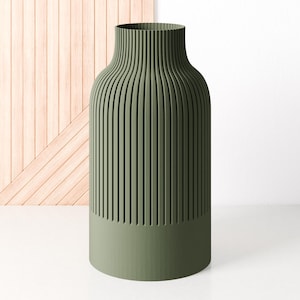Decorative Vase, Modern Floor Vase, Sustainably 3D printed from recycled bioplastic, Japandi Style Home Decoration for flowers, Modern vase
