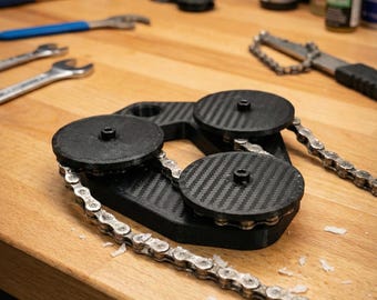 Chain breaker / chain link breaker for hot wax chain maintenance