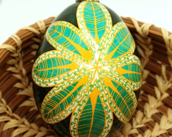 Green and Gold Egg Ornament | Batik Art Egg for Hanging Display | Decorated Chicken Eggshell | Unique Gift