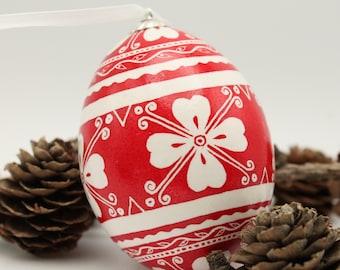 Red and White Flowers Pysanky Chicken Egg Ornament, Decorative Egg for Hanging Displays, Tree Ornament, Ukrainian Easter Egg, Batik Art