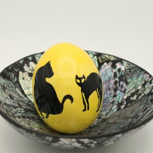 Black Cat Halloween Batik Egg, Yellow and Black Dyed Chicken Egg, Halloween Decor, Cat Lover Gift image 9