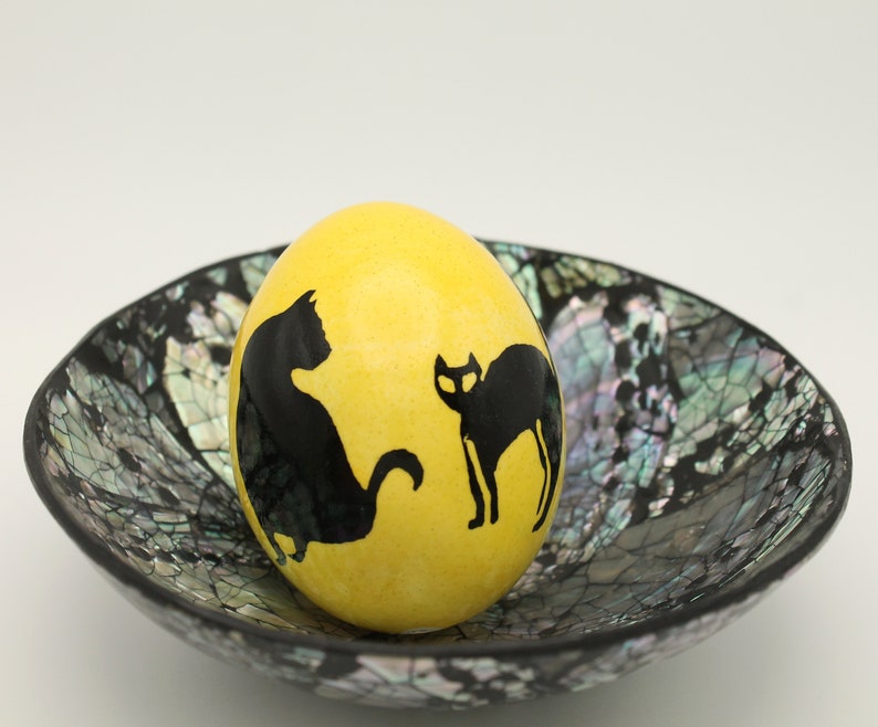 Black Cat Halloween Batik Egg, Yellow and Black Dyed Chicken Egg, Halloween Decor, Cat Lover Gift image 9