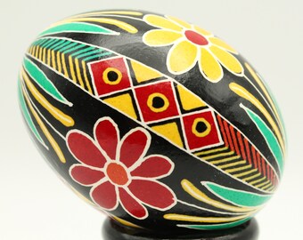 Ovo Pysanky Floral, Decoração de Páscoa Ucraniana com Suporte