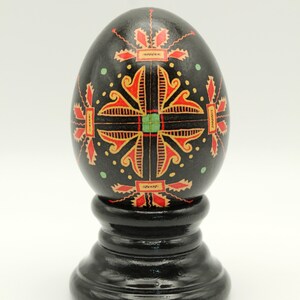 Black and Orange Chicken Egg Pysanka, Ukrainian Easter Egg, Batik Chicken Egg, Easter Decor image 3