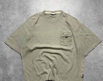 vintage Quiksilver small logo pocket V-neck T-Shirt Men's Size XXL surf street sports wear authentic athletic shirt surf style 90's-00's