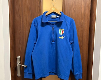 Maglia da calcio vintage PUMA Italia con grande logo, mezza zip, taglia M, da uomo, stile sportivo retrò, stile anni '90-'00, per divertimento