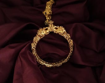 Antique Gold Elephant Motif Temple Kada with Screw Closure