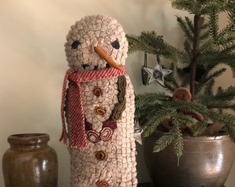 Alfombra de ganchillo con diseño de muñeco de nieve dimensional