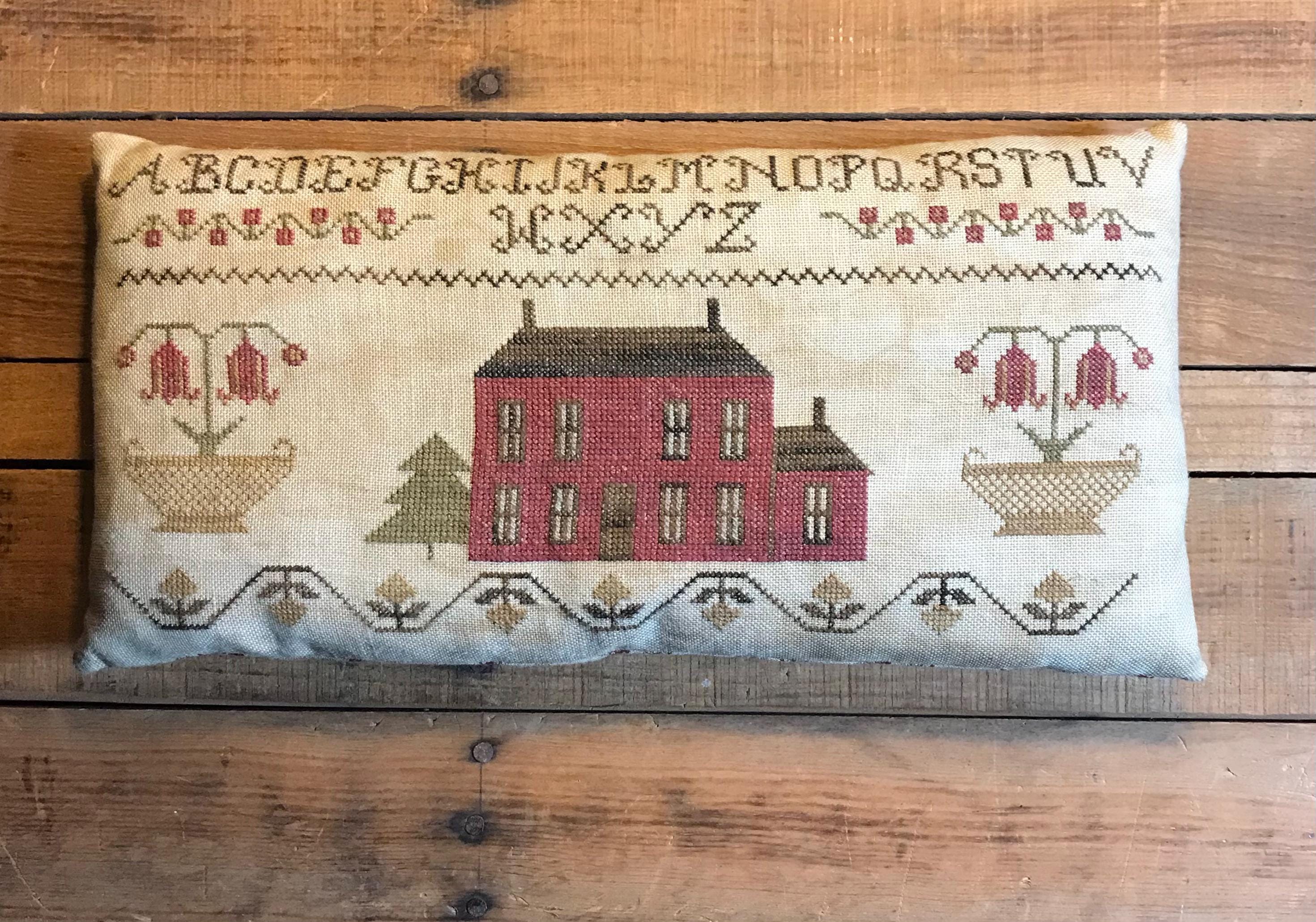 CS115 Red House Sampler Pillow Pattern