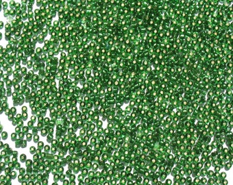 Emerald Green - Craft Medley 10/0 Colour-lined Transparent Glass Seed Beads