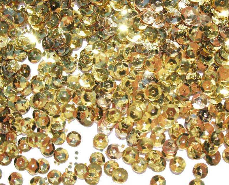 Gold Medium Crafter's Square 6mm Metallic Cup Sequins image 1