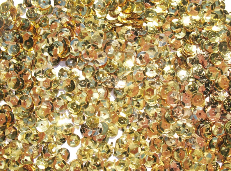 Gold Medium Crafter's Square 6mm Metallic Cup Sequins image 2