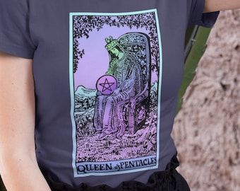 Queen of Pentacles Tarot Card T-Shirt, Witchy Pastel Unisex Tee