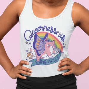 Queerness Is Infinite, chemise queer, t-shirt queer, fierté queer, COUPE UNISEXE
