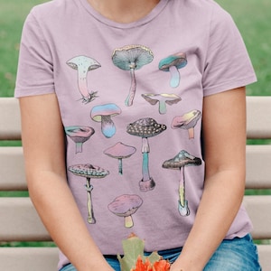 Pilz T Shirt Botanisch Kawaii Pastell Kleidung und Kleidung UNISEX FIT