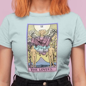 Tarot Los Amantes Camisa Bruja Regalo Pastel Gótico Ropa Bruja UNISEX FIT