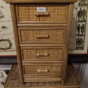 Vintage Woven Rattan Trinket Storage Chest Jewelry Boho Bedroom Bathroom Decor