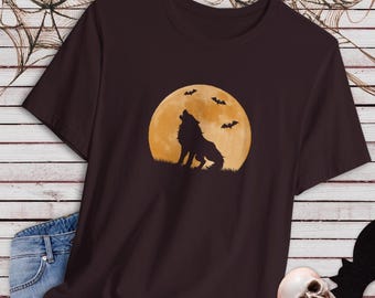 Eerie Wolf Howling Full Moon T-Shirt, Werewolf Silhouette Bats Halloween Graphic Tee