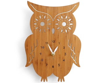 Owl Wall Clock with starburst eyes, modern wall clock, wall decor for nursery, kids room