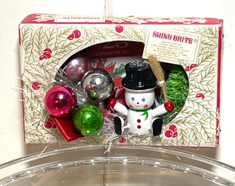 Handmade Diorama Vintage Mini Ornament Box Kitschy Christmas Decor Snowman Shiny Brite