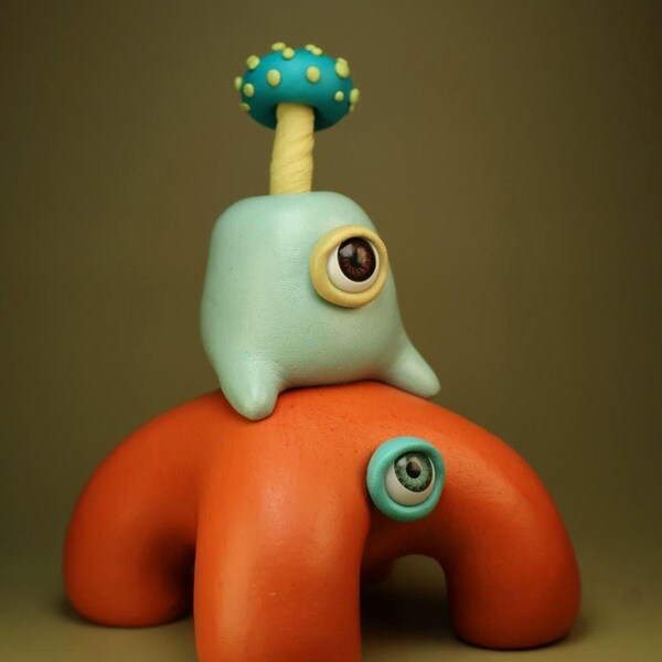 Orange Roamer with Light Blue Buddy