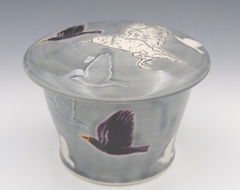 Ceramic Lidded Jar // pottery jar, spice jar, trinket jar, handmade pottery, wheelthrown, purple jar, starling bird, bird jar, porcelain jar
