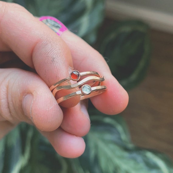 Nail rings set in gold - MAM