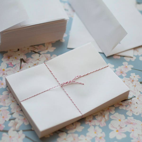 Enveloppes A7 blanches à rabat carré 5 x 7 pouces, idéales pour les photos et les cartes 5 x 7 pouces
