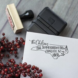 Gepersonaliseerde NC-adresstempel - cadeau nieuwe huiseigenaar - zelfinktende stempel retouradres North Carolina