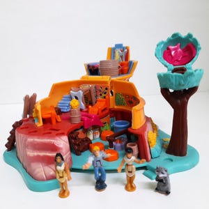Polly Pocket Pocahontas - Etsy