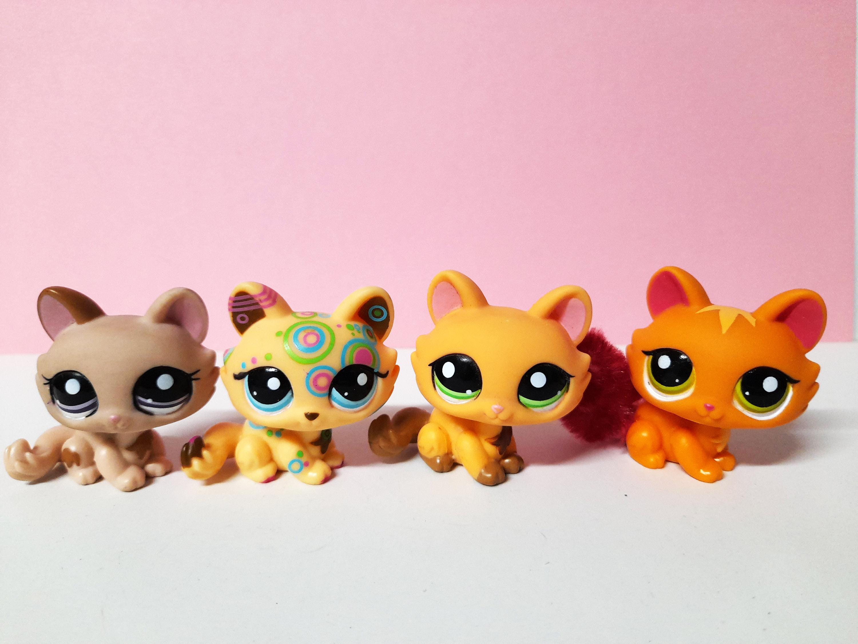 Littlest Pet Shop Cat Kittens #1444 #1839 #1669 #2576 Hasbro