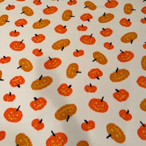 Handmade Jack-o'-Lantern Fleece Blanket: Halloween Decor